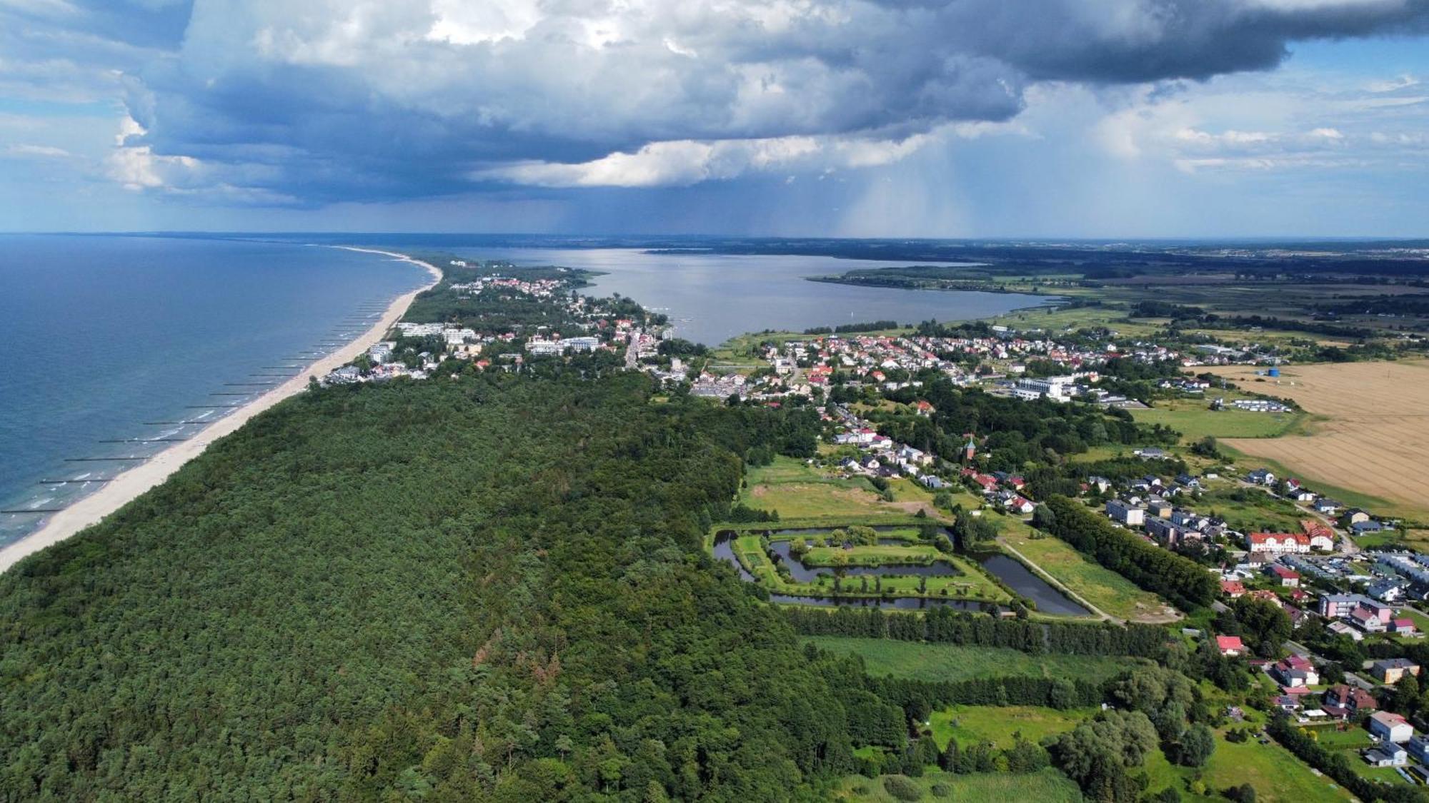 Domki Apartamentowe Nad Morzem - Szyk Mielno Bagian luar foto